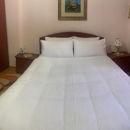 Korca Central Flat Esterno foto